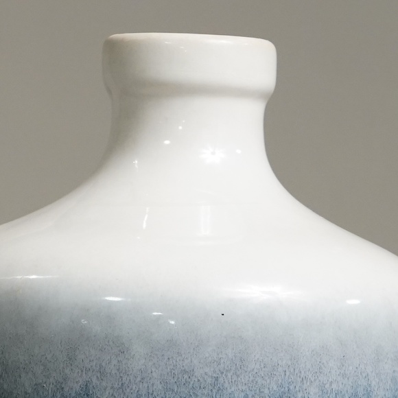 Large Blue and White Vase - Picture 2 of 4